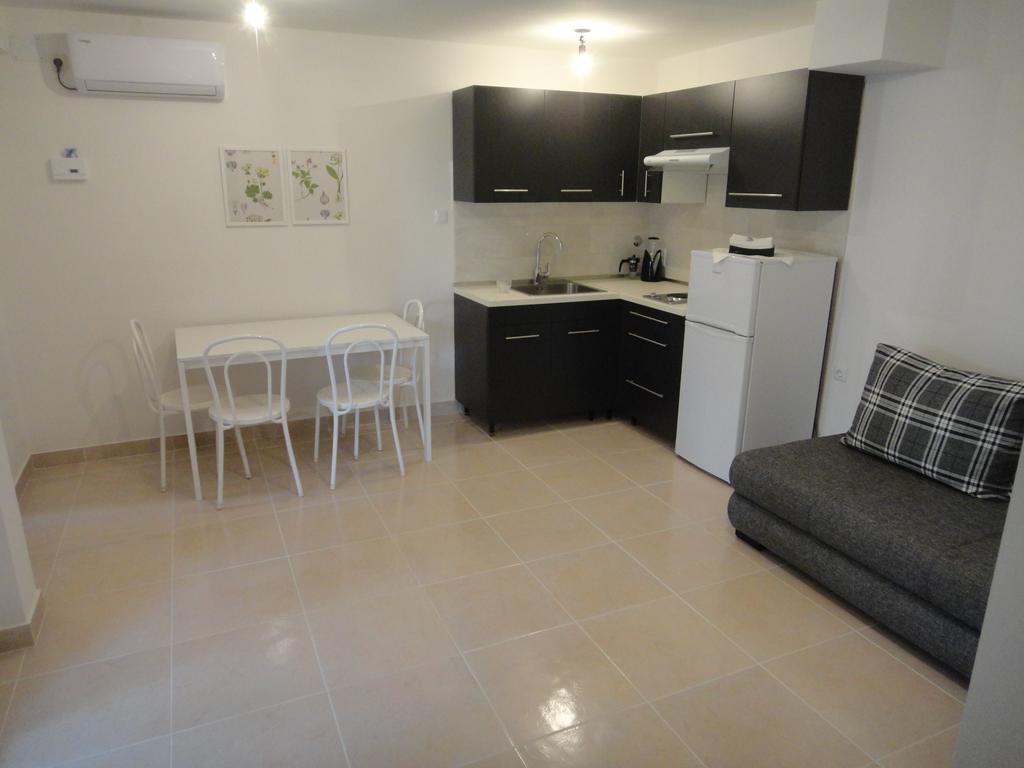 Schreng Apartments مالينسكا المظهر الخارجي الصورة