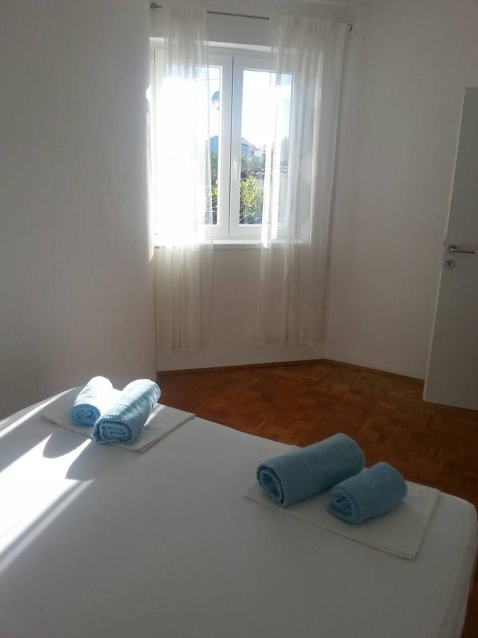 Schreng Apartments مالينسكا المظهر الخارجي الصورة